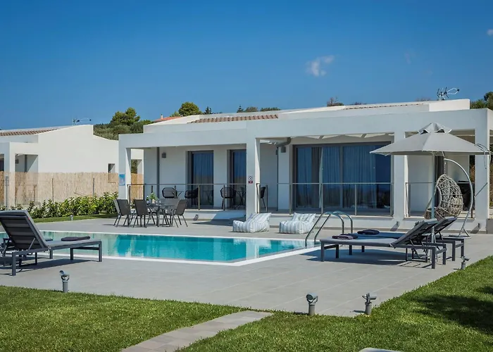 Elegant 3 Bedrooms Julieta Private Pool Sea Views Kefalonia Svoronata